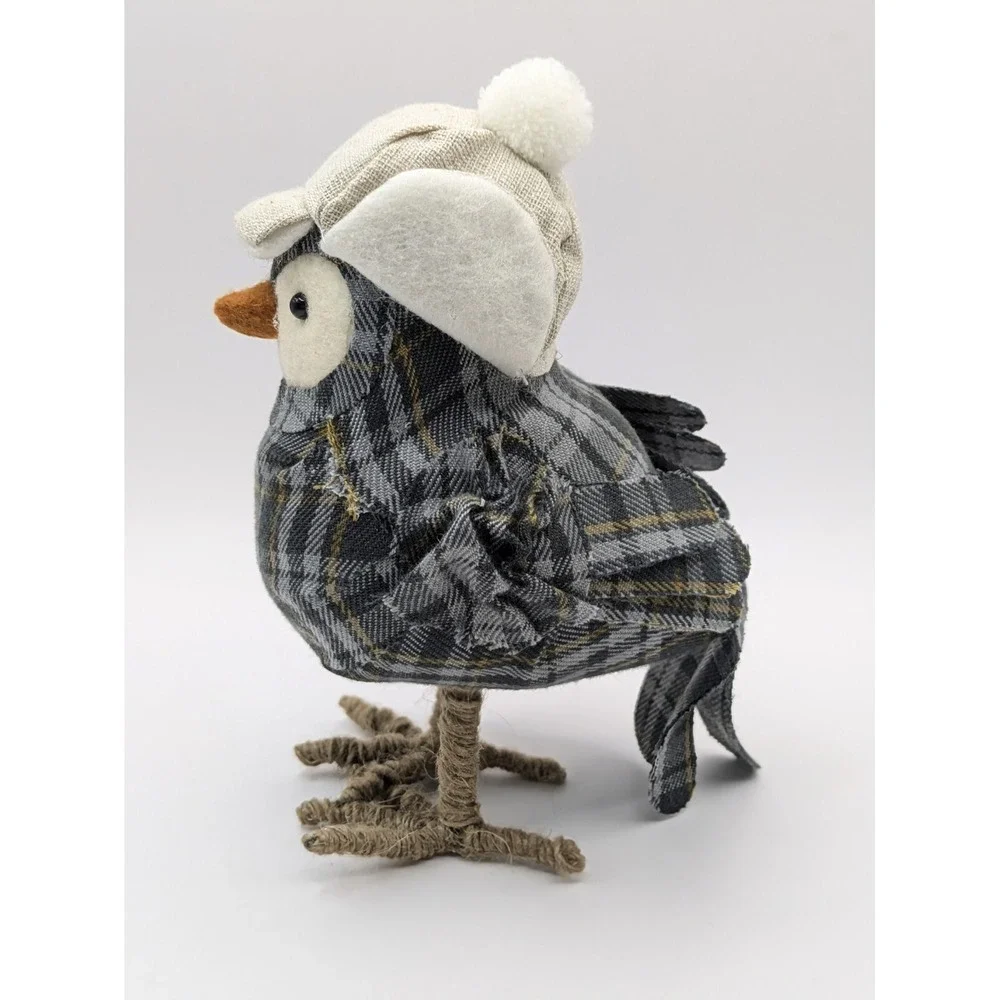 Target‎ 2014 Christmas Wondershop Featherly Friends Spritz Winter Birds Lot of 2